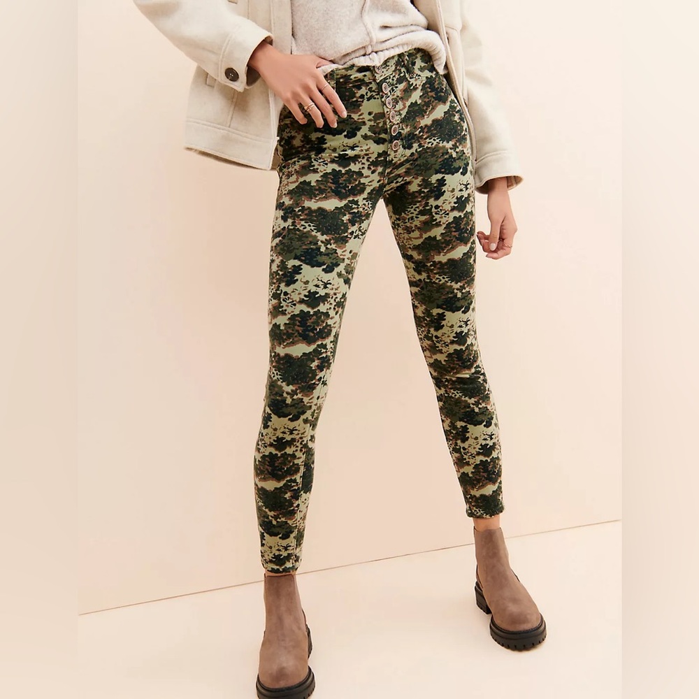 Anthropologie Pilcro High-Rise Skinny Button-Fly Corduroy Pants Sz 26